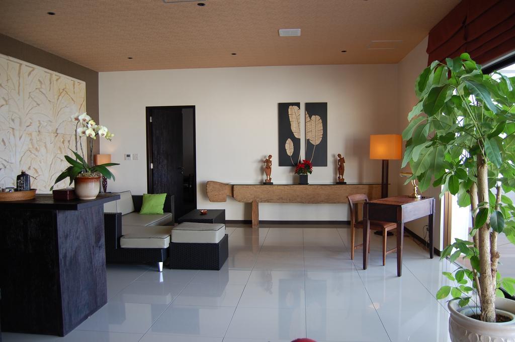 Hôtel The Amarta à Miyakojima  Extérieur photo