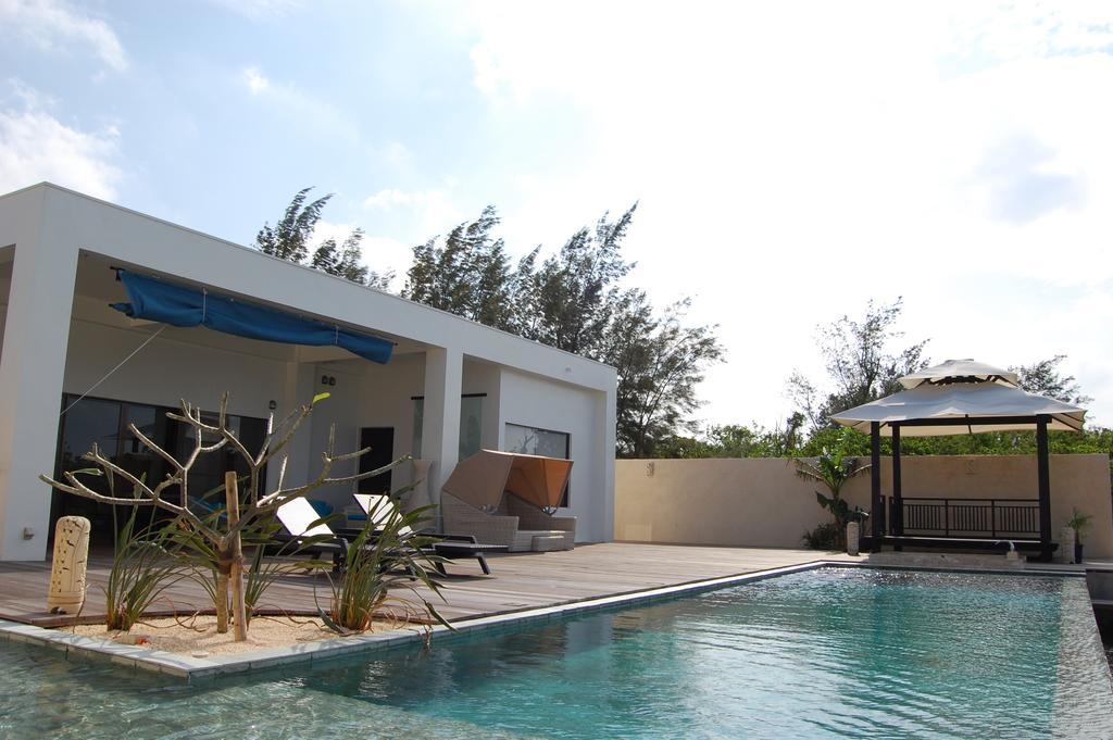 Hôtel The Amarta à Miyakojima  Extérieur photo